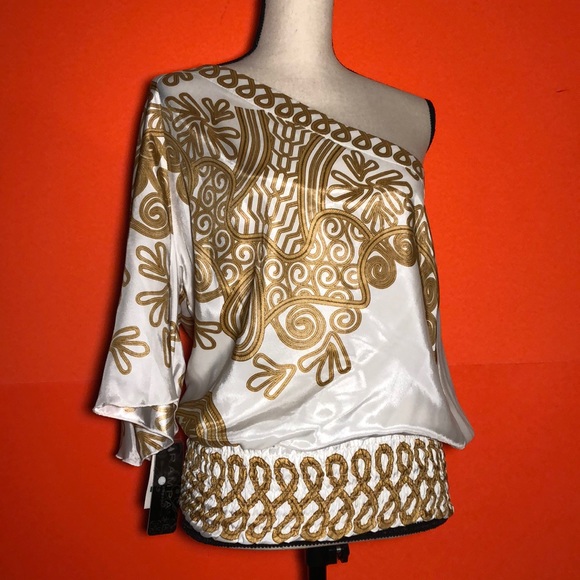 Rampage Tops - 🟠 RAMPAGE 🟠 one shoulder short sleeve blouse